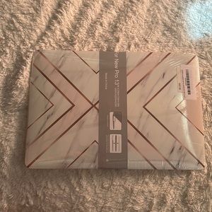 MacBook Pro 13 inch case